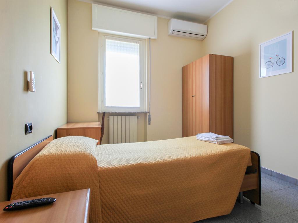 Locanda La Castellana Castello d'Agogna Екстер'єр фото